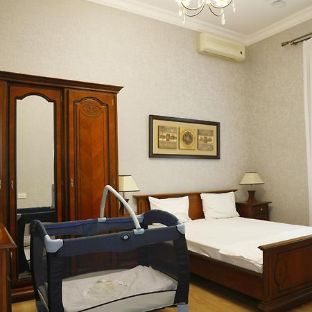 Dionis Coffee Shop Hotel Baku Exterior photo